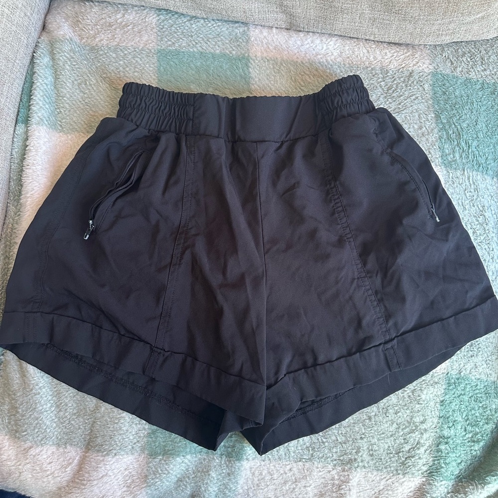 Old Navy Women's Black Athletic Shorts